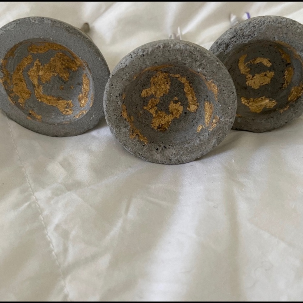 ISO Anthropologie Cement Gold Knobs